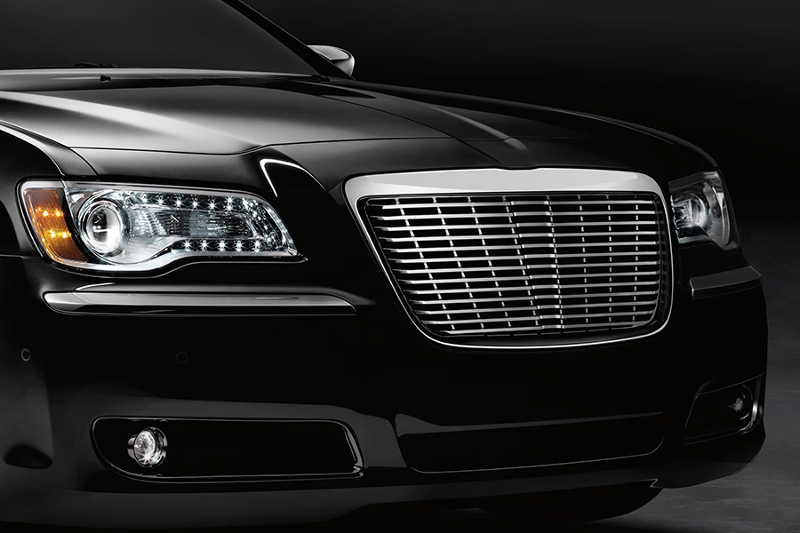 Автомобилната решетка: където идентичността на дизайна среща инженерната прецизност